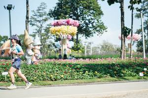 BIB: 
                            <button type="button" onclick="openModal(27610193)" class="btn btn-primary btn-sm float-right btn-popup" data-toggle="modal" data-target=".modal-high-quality">
                        <i class="fas fa-shopping-cart"></i> Add to Cart
                    </button>
                                            <button type="button" onclick="isThisMe(27610193, true)" class="btn btn-success btn-sm float-right btn-popup btn-isme hidden" data-toggle="tooltip" data-placement="bottom" title="นี่คือรูปของคุณใช่ไหม คลิกที่นี่เพื่อเอาเข้าอัลบั้ม">
                        <i class="fas fa-plus"></i> Add to album
                    </button>
                    <button type="button" onclick="isThisMe(27610193, false)" class="btn btn-warning btn-sm float-right btn-popup btn-isnotme hidden">
                        <i class="fas fa-ban"></i> Remove from album
                    </button>